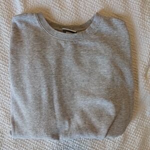 H&M Essentials Light Gray Top